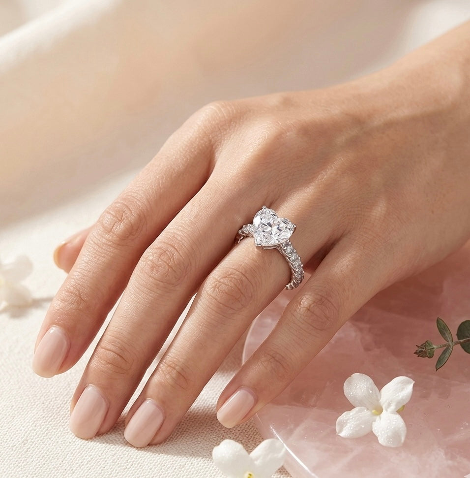Heart ring for women crafted in 925 sterling silver and zircon stones Pakistan