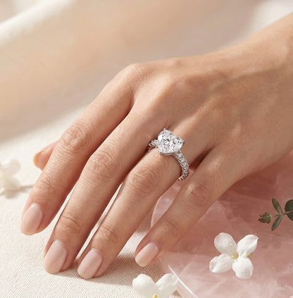 Heart ring for women crafted in 925 sterling silver and zircon stones Pakistan