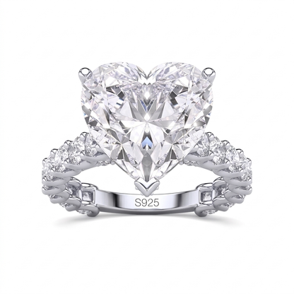 Heart shaped silver ring for women from One Love couple rings set with sparkling stone